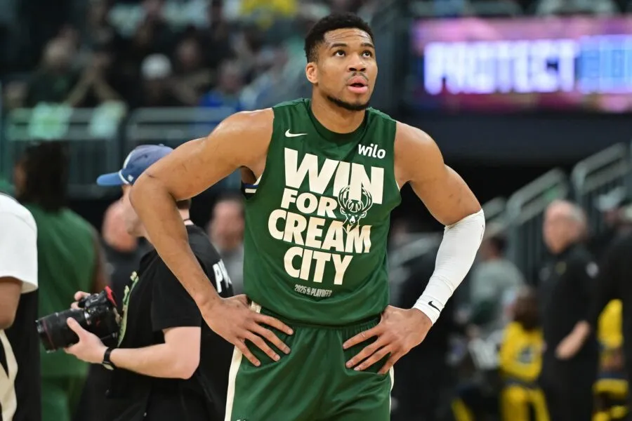 Catatan Utama: Giannis, Turner, Pacers, Lanier, Holland