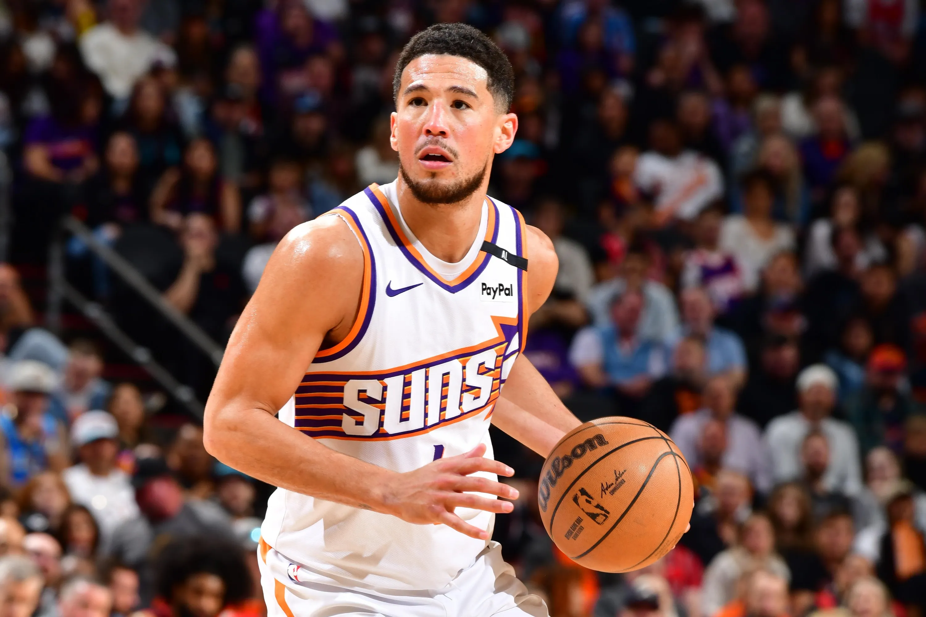Devin Booker, Suns Sepakat Perpanjangan Kontrak Maksimal Bersejarah 2 Tahun Senilai $145 Juta